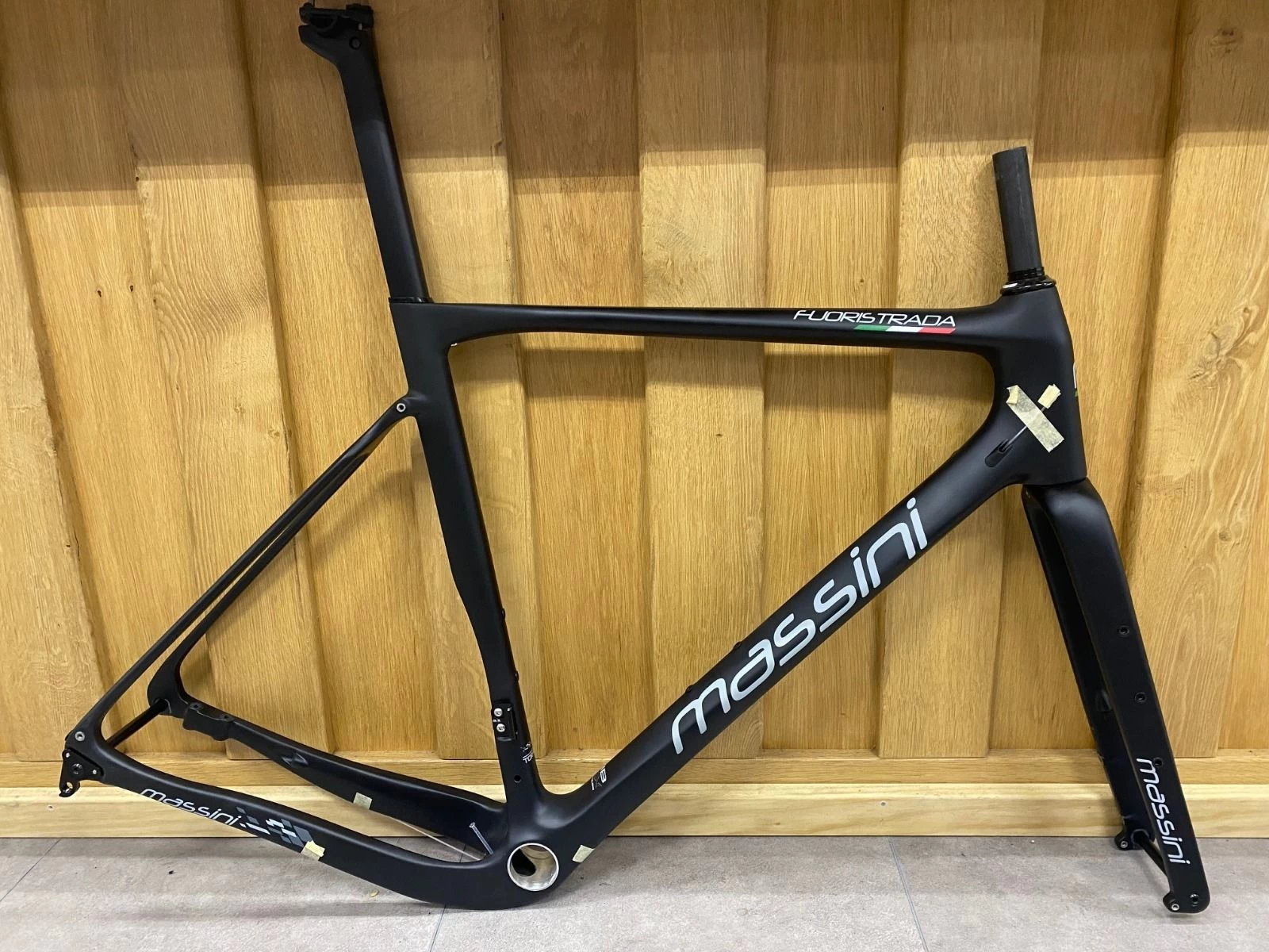 Massini Fuoristrada Gravel Carbon Disc Frameset 4 Massini Fuoristrada Gravel Carbon Disc Frameset - Afbeelding 2