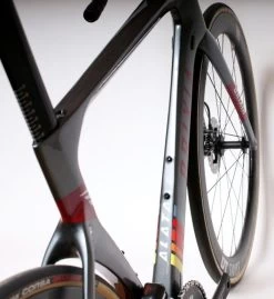 Brixia Alata Disc Custom Racefiets -Speciaalzaak Voor Fietsonderdelen brixia alata 5 medium