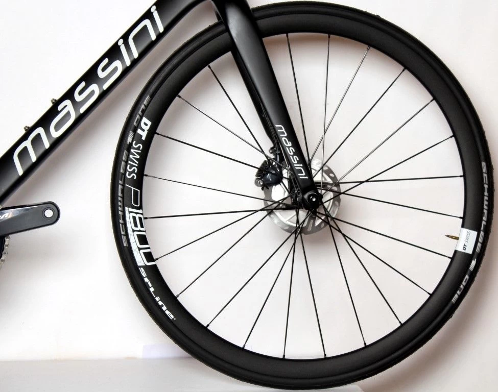 Massini Veneto Carbon Disc Custom Racefiets 5 Massini Veneto Carbon Disc Custom Racefiets - Afbeelding 3