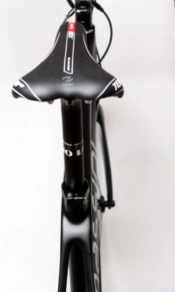 Massini Veneto Carbon Disc Custom Racefiets 12 Massini Veneto Carbon Disc Custom Racefiets -Speciaalzaak Voor Fietsonderdelen massini veneto ultegra mat zwart 7 medium