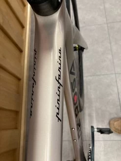 De Rosa SK Pininfarina Disc Custom Racefiets 11 De Rosa SK Pininfarina Disc Custom Racefiets -Speciaalzaak Voor Fietsonderdelen pini2