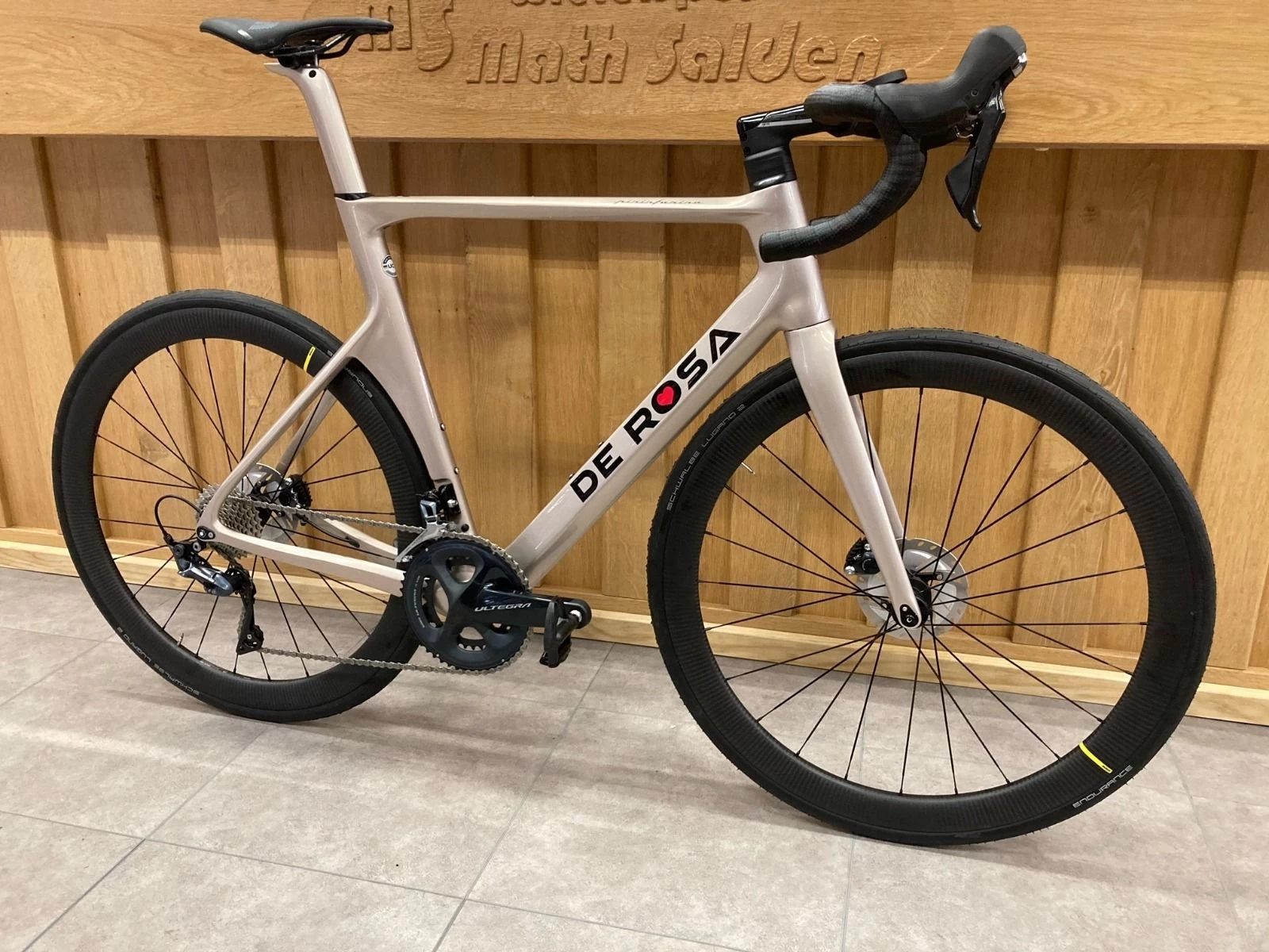 De Rosa SK Pininfarina Disc Custom Racefiets 5 De Rosa SK Pininfarina Disc Custom Racefiets - Afbeelding 3