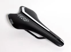 Pro Falcon Carbon Zadel-Zwart-Wit-275x132 -Speciaalzaak Voor Fietsonderdelen sprsa0218 4 medium